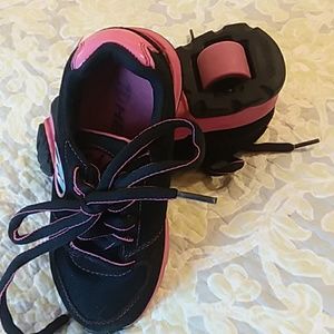 Heelys girls shoes